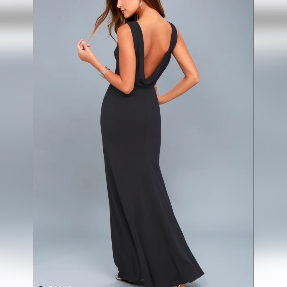 Lulu's Elegant Black Maxi Dress